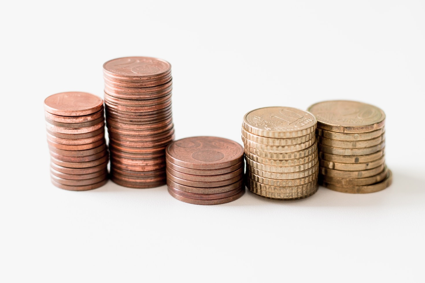 10 Easy Ways to Cut Daily Expenses