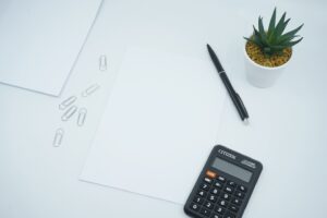 Read more about the article How to Start a Small Business Without Breaking the Bank